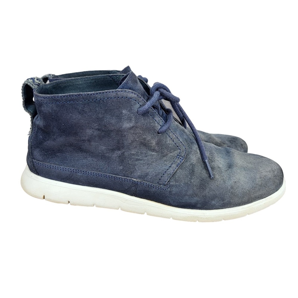 UGG  Freamon‎ Chukka Boots Mens 9 Blue Suede Lace Up Ankle 1007645